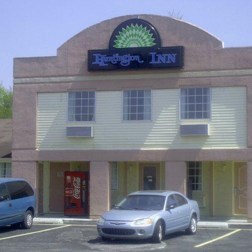 Huntington Inn Bagian luar foto